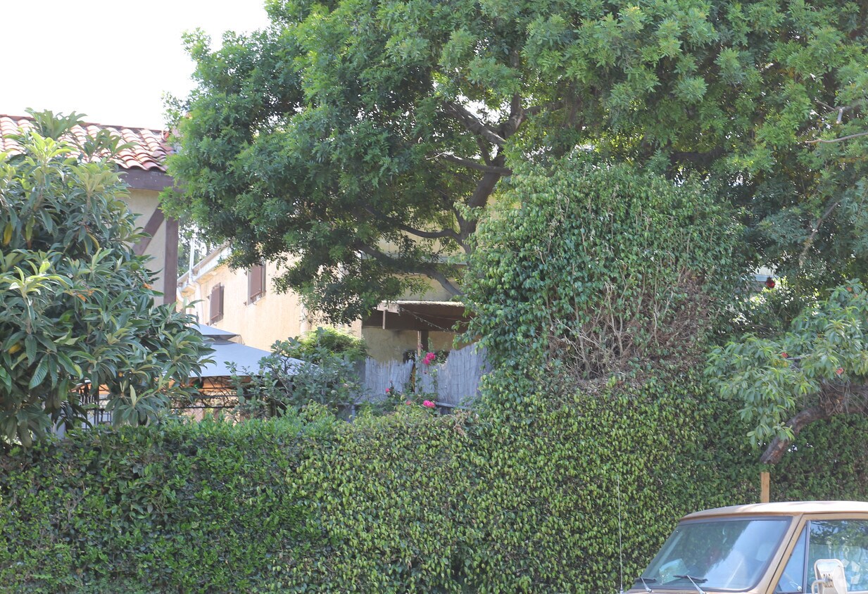 Foto del edificio - 5056 Slauson Ave