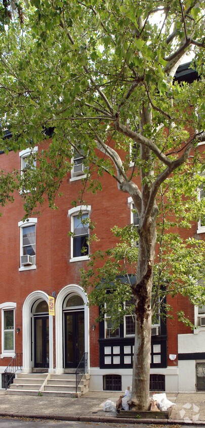 Foto principal - 2213 Spruce St