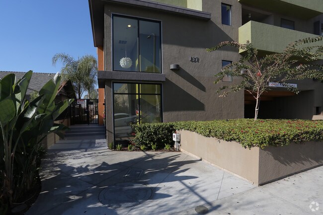 Foto del edificio - Las Margaritas Apartments
