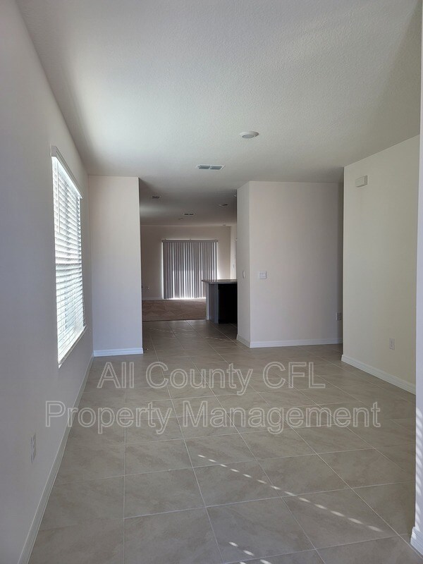 Foto del edificio - 3766 Caspian St