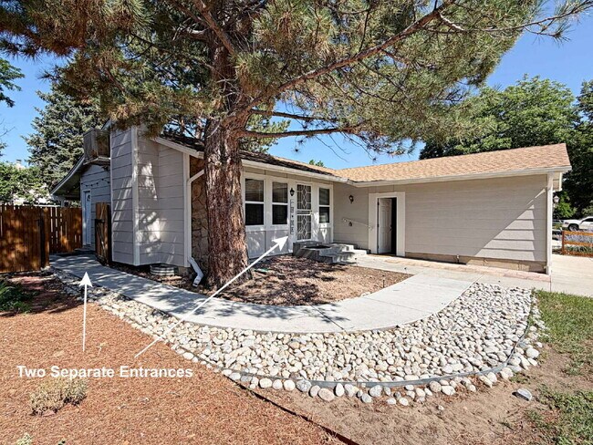 Photo - 5-Bedroom Aurora Home with Smart Layout & Private Lower-Level Entrance