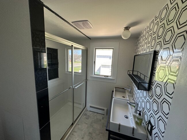 Bathroom - 930 Reserve Road