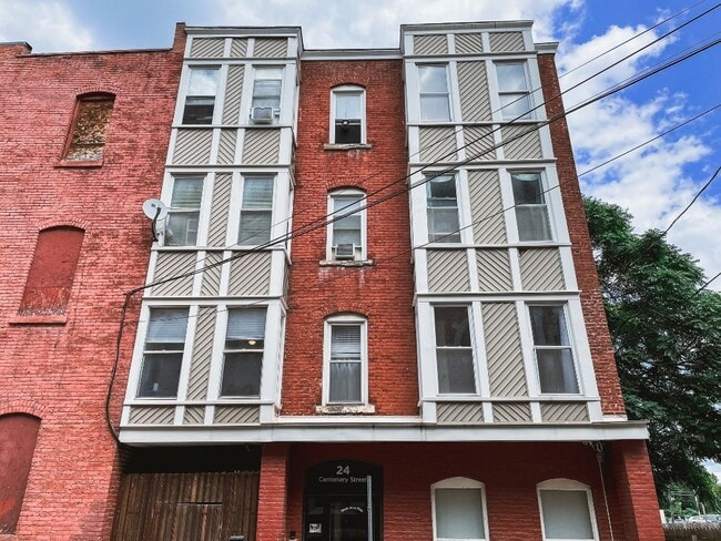 Building Photo - 24 Centenary St