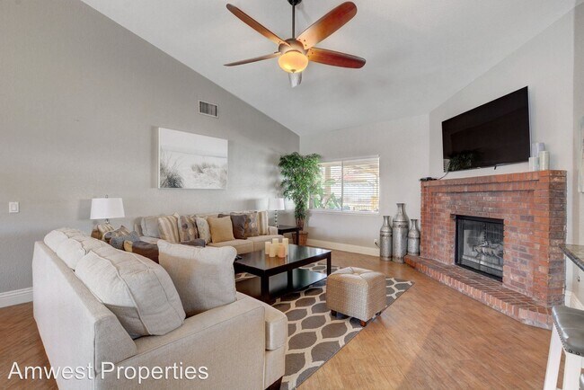 Foto del edificio - 4 br, 2 bath House - 3131 Garehime Street