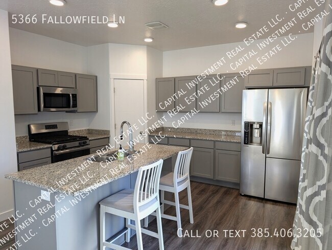 Foto del edificio - 5366 Fallowfield Ln