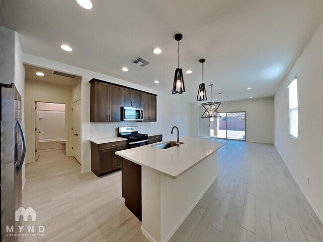 Foto del edificio - 11820 W Rancho Dr