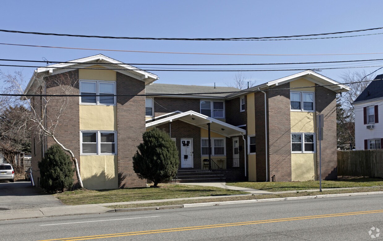 Primary Photo - 760-764 Convery Blvd