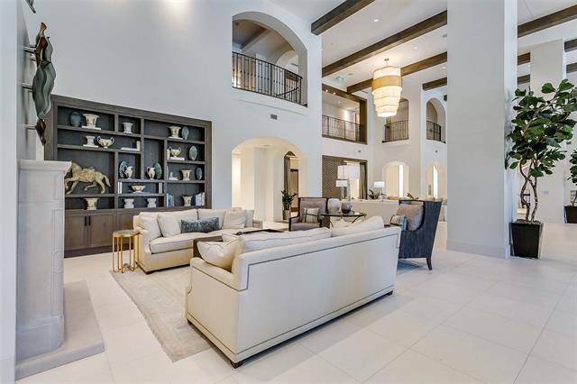Foto del edificio - 2800 Lakeside Pky