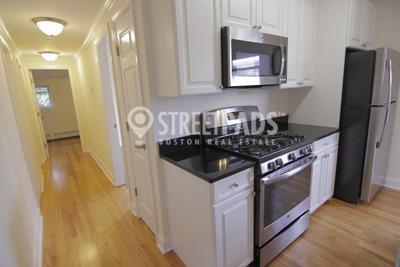 Building Photo - 3 bedroom in Cambridge MA 02138