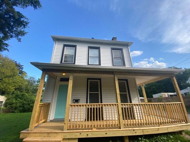 Building Photo - 1801 Carlisle Ave