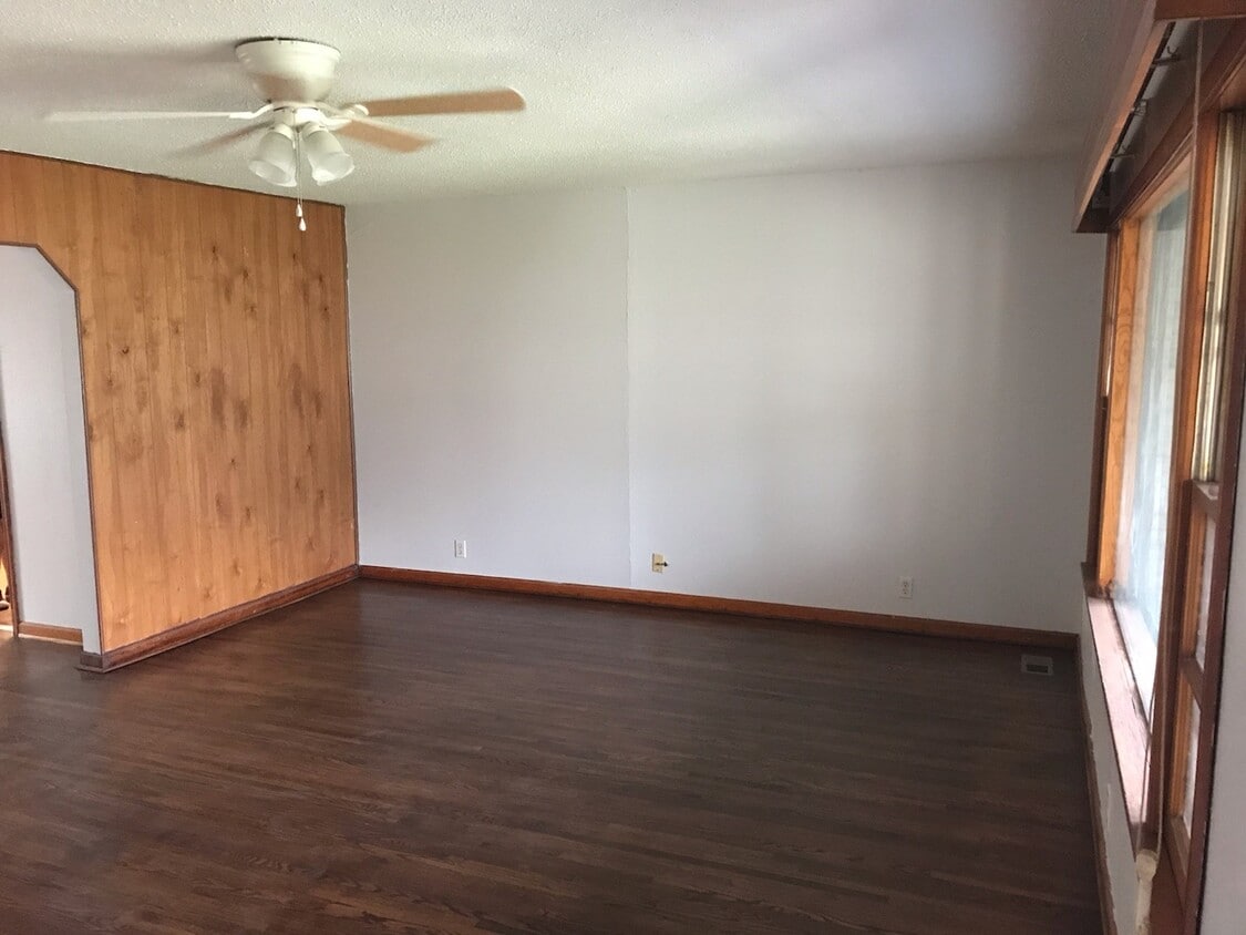 1314 N 9th St, Sapulpa, OK 74066 House Rental in Sapulpa, OK