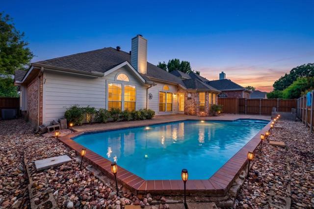 Foto del edificio - 3004 Teal Ln