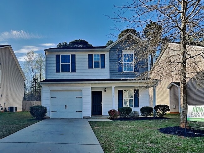 Building Photo - 545 Stillgreen Ln