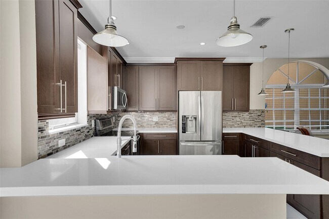 Foto del edificio - 8785 NW 6th St