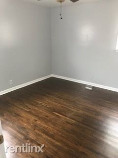 Foto del edificio - 3 br, 1 bath House - 2231 11th Ave N