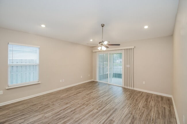 Building Photo - 9457 Wordsmith Way