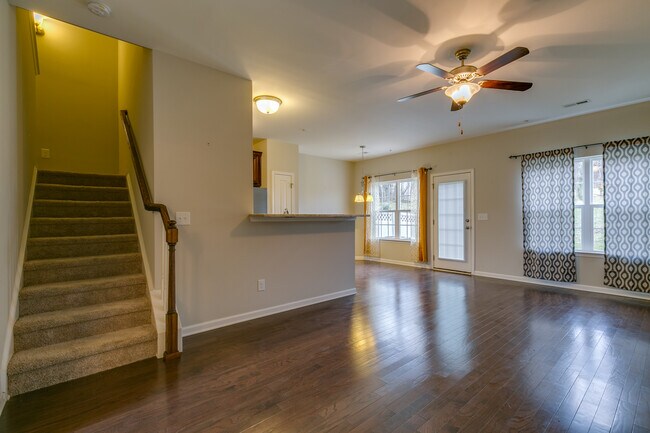 Building Photo - 209 Shirebrook Cir