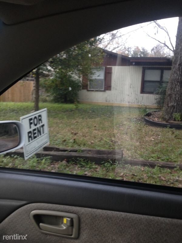 Building Photo - 1 br, 1 bath House - 5829 Hyde Park Cir