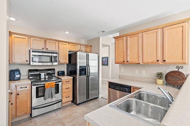 Foto del edificio - One Level Living - Single Family Home in Bay Hills Subdivision 3BD/2BA