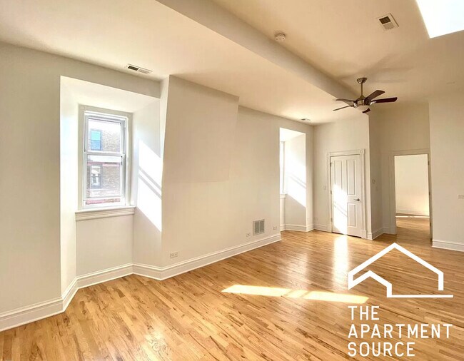 Building Photo - 1659 S Throop St