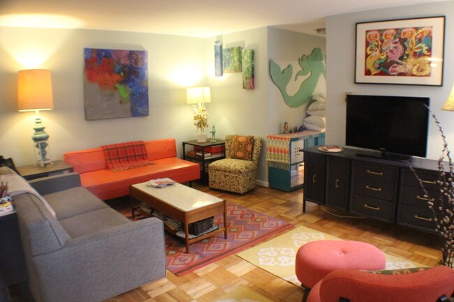Living Room (not furnished) - 5112 MacArthur Blvd NW