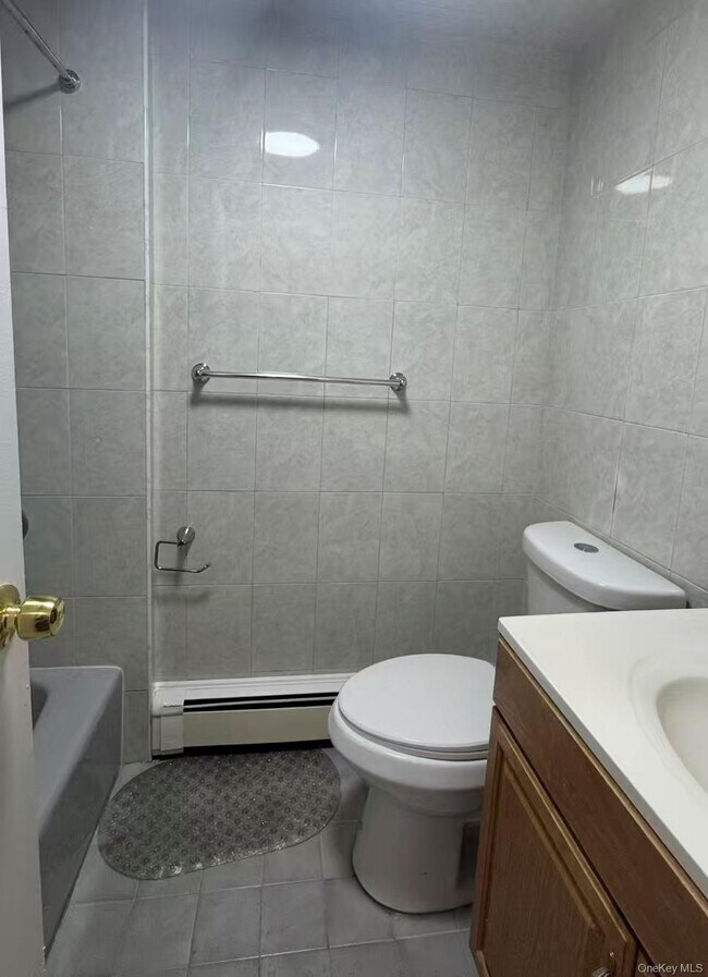 Foto del edificio - 69-25 62nd Rd