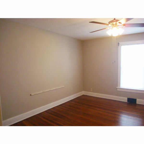 Building Photo - 1120 Dearing St