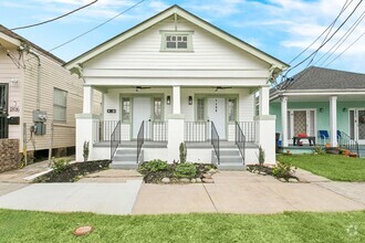 Building Photo - 1808 Lowerline St