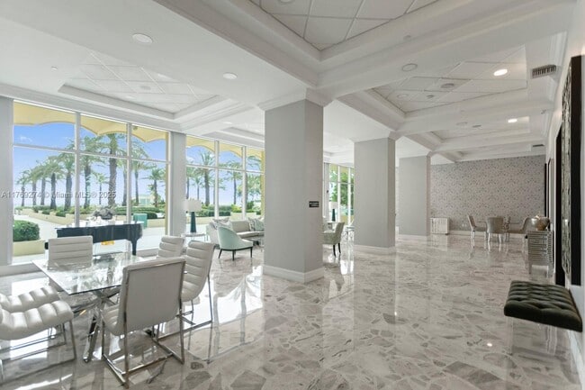 Building Photo - 2501 S Ocean Dr