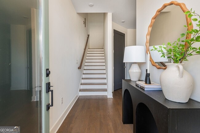 Foto del edificio - 2347 Hosea L Williams Dr SE