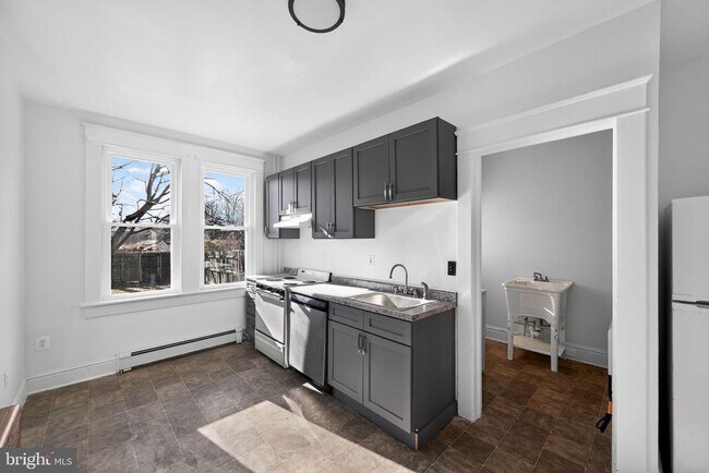 Foto del edificio - 990 Mt Rose Ave