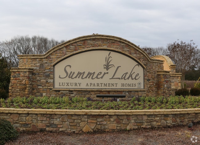 Summer Lake - Summer Lake Apartments