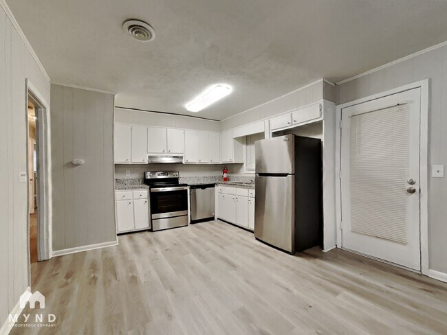Foto del edificio - 255 Bellwood Ln