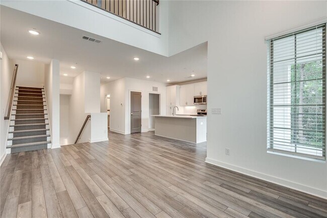 Foto del edificio - 513 Burton Dr
