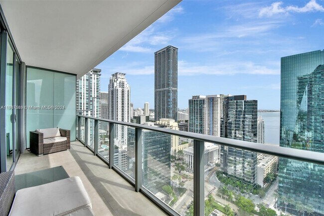 Building Photo - 1300 S Miami Ave