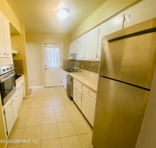 Foto del edificio - 8469 San Clemente Dr