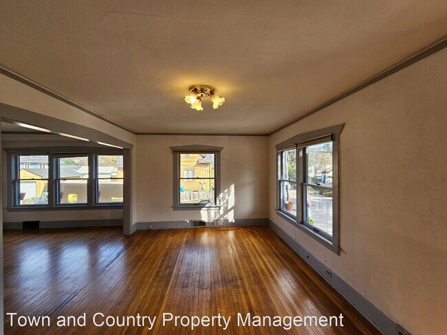 Building Photo - 2 br, 1 bath House - 1221 Elizabeth Ave