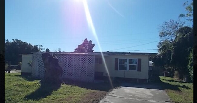 Foto del edificio - 3123 Brockett Rd