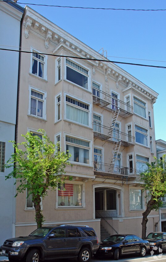 Foto principal - 1335 Washington St