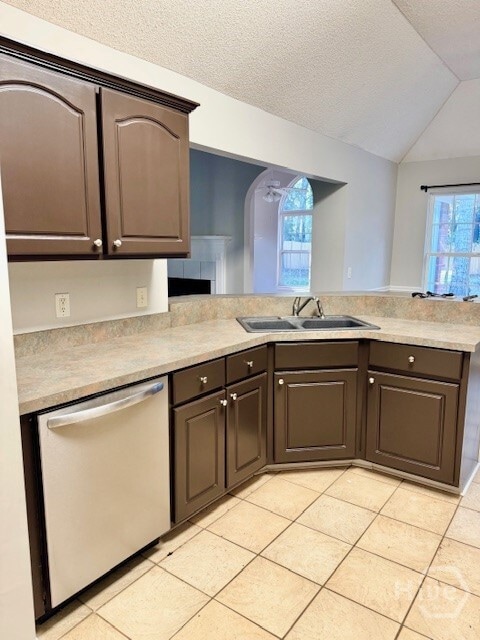 Building Photo - 121 Laurenburg Dr