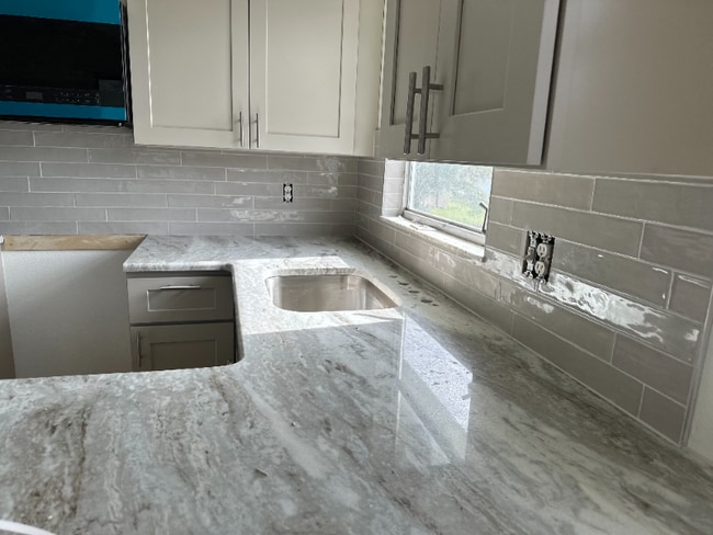 Building Photo - 224 Pleasant Grove Rd