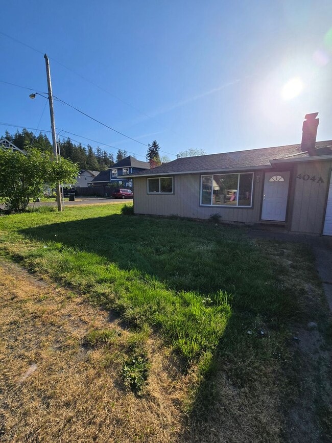 Building Photo - 404 Kay Ave