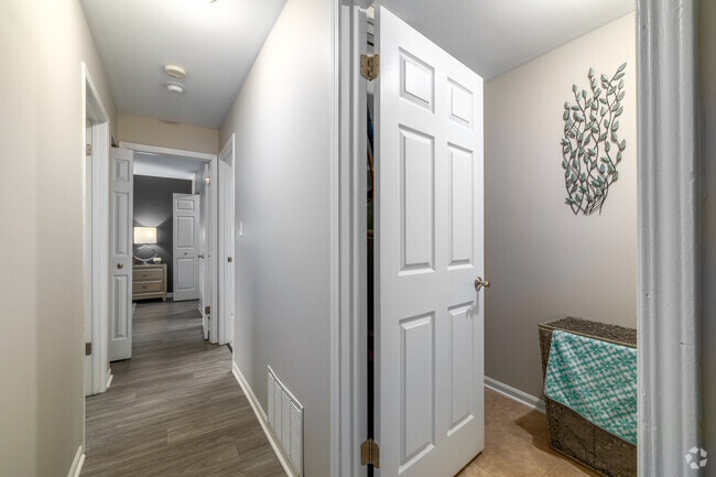 Hallway - Clover Ridge East Apartments