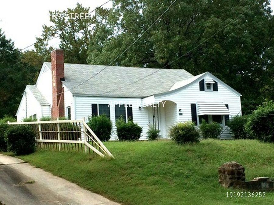 Foto principal - 1716 James St