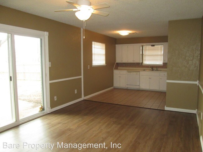 Building Photo - 3 br, 1.5 bath House - 1428 Princeton Circle