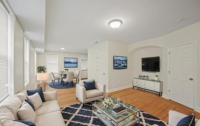 Foto del edificio - Available Now- Beautiful 3 Bedroom, 2 Bath Home in Baltimore, MD!