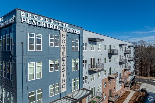 Building Photo - Broadstone Peachtree Corners