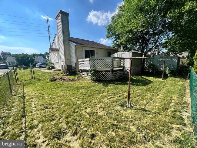 Foto del edificio - 830 Chadwick Cir