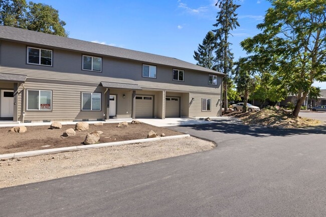 1603 - 1603 Apartment