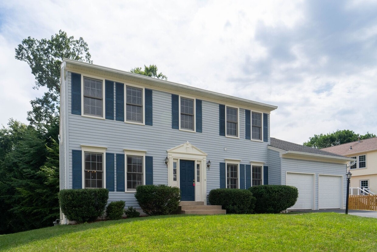 Primary Photo - 4 BD 3/5 Ba home in Hampton Oaks, Stafford